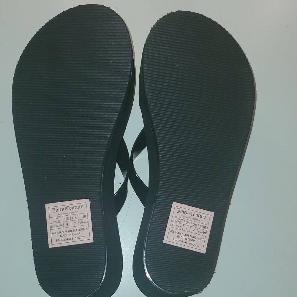 !LIMITED EDITION! Juicy Couture Black Flip Flops - Picture 4 of 6